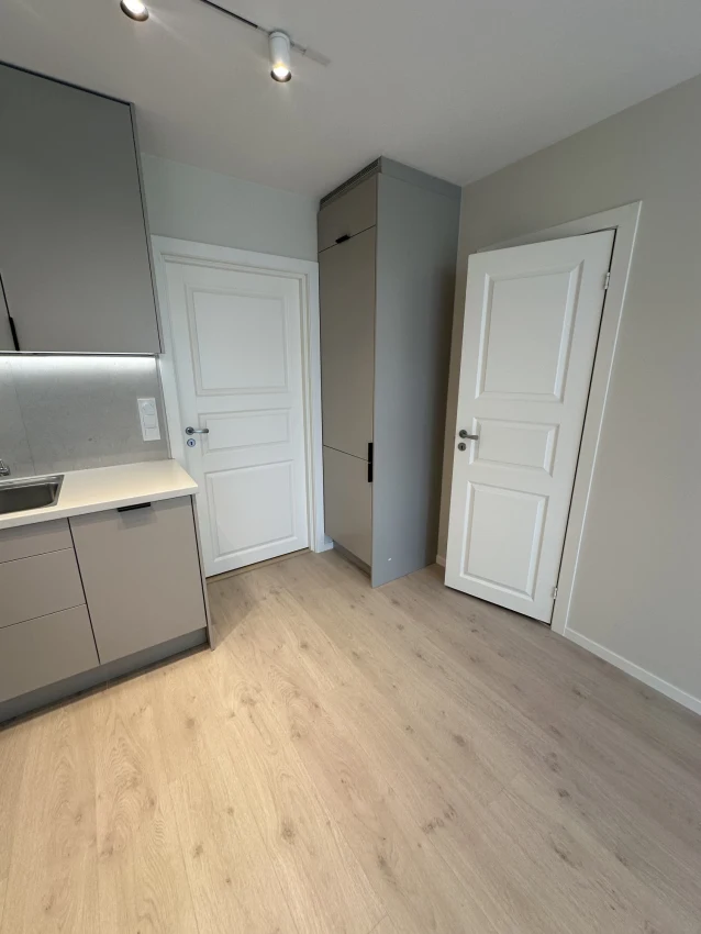 Moderne Totalrenovering av Kjellerleilighet i Drammen bilde 4