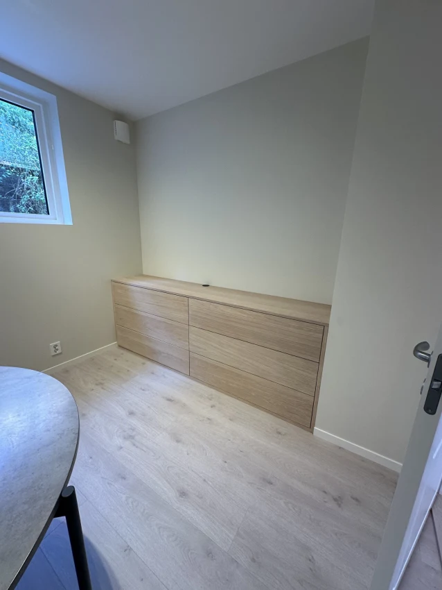 Moderne Totalrenovering av Kjellerleilighet i Drammen bilde 3
