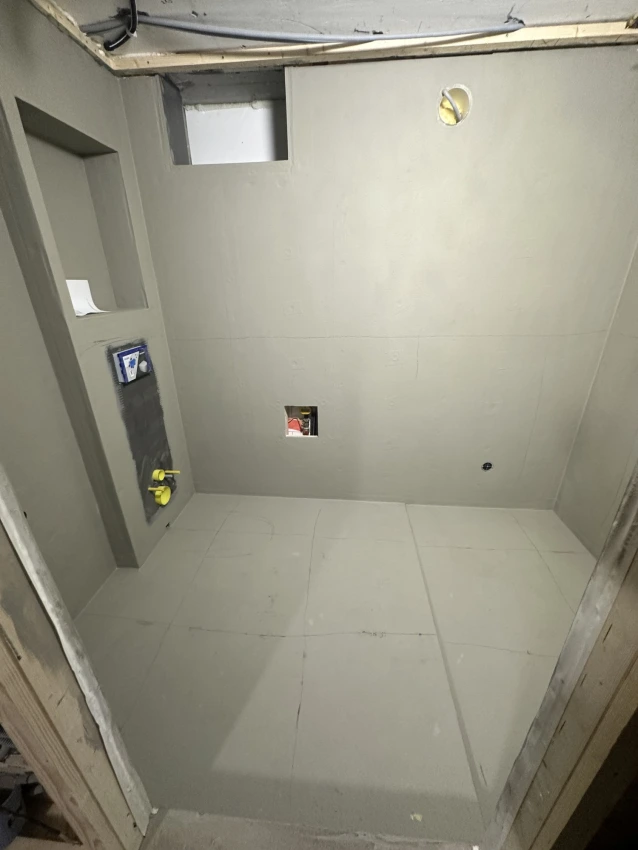 Moderne totalrenovering av bad og inngangsparti i Bekkestua bilde 9