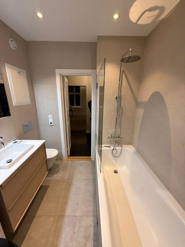 Moderne totalrenovering av bad i Falsens gate 33 bilde 3