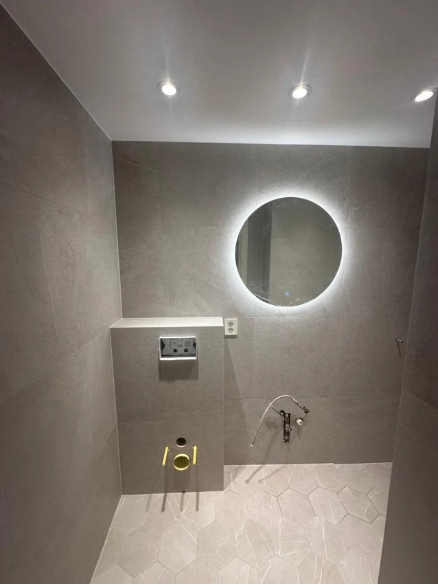 Moderne totalrenovering av bad i Fredensborgveien 9A bilde 3