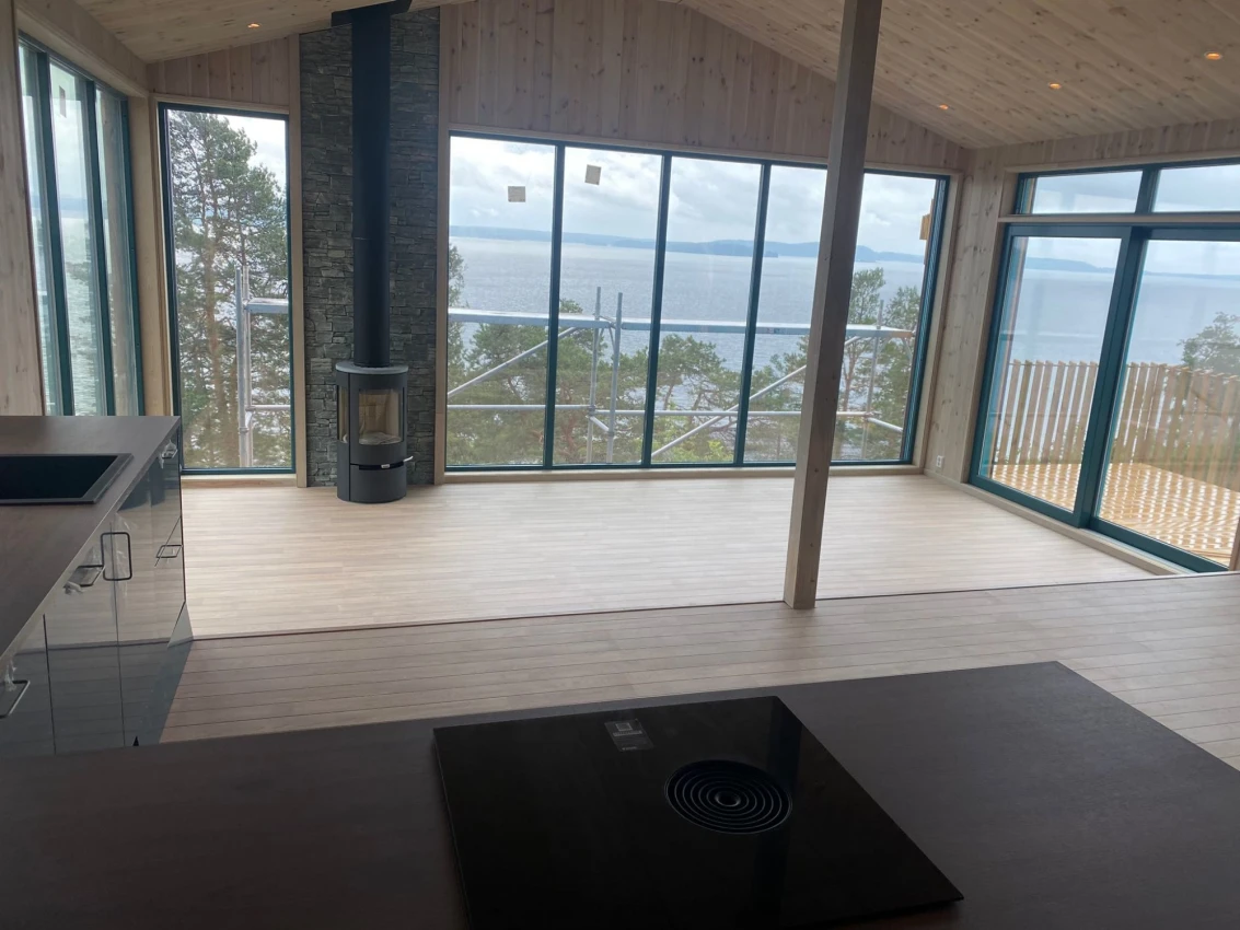 Moderne Hytteprosjekt med Sjøutsikt i Kragerø bilde 4